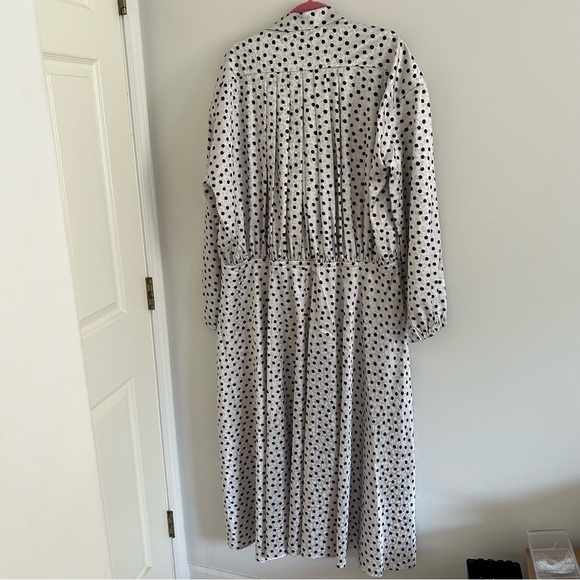 Hilary Macmillan size 2X women’s silver/white satin polka dot black NWT! - Picture 6 of 11